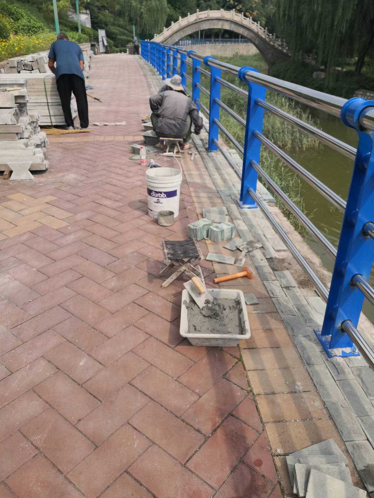 衢州市景观护栏不锈钢护栏 - 方案